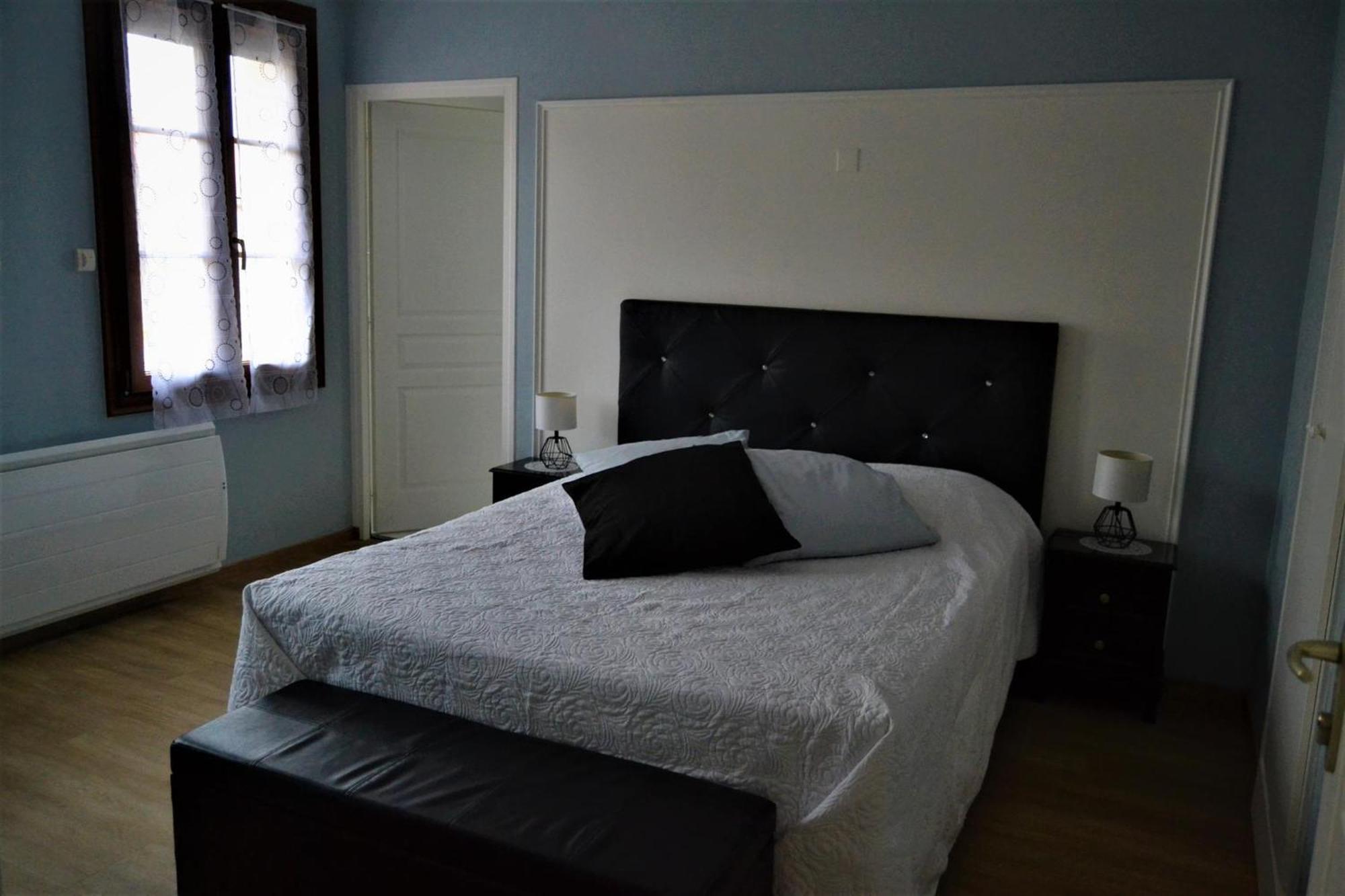 Le Domaine Des Gemmes Bed & Breakfast Tissey Стая снимка